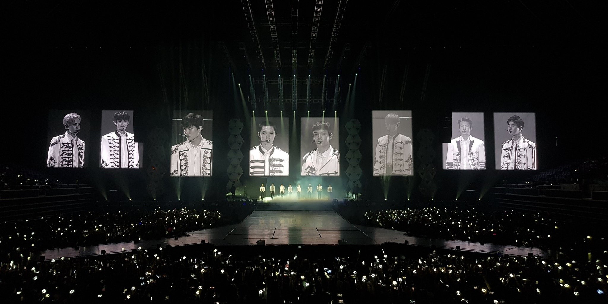 EXO's fourth concert in Singapore was a huge success, but how did it stack up against previous shows? — gig report